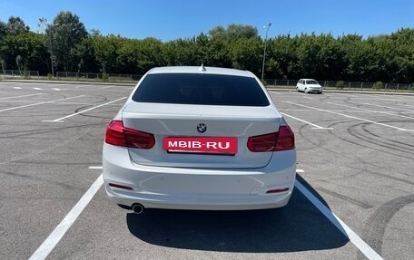 BMW 3 серия, 2018 год, 1 830 000 рублей, 4 фотография