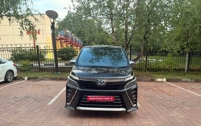 Toyota Voxy III, 2019 год, 3 200 000 рублей, 1 фотография
