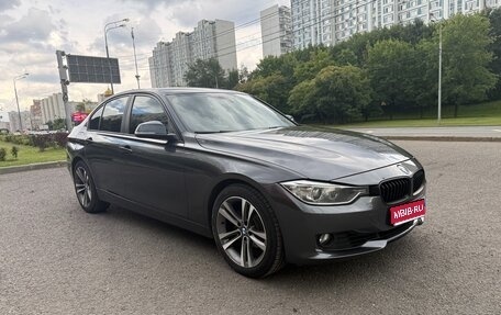 BMW 3 серия, 2015 год, 2 090 000 рублей, 1 фотография