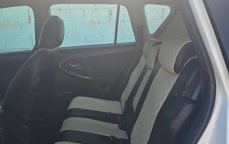 Toyota RAV4, 2011 год, 2 100 000 рублей, 7 фотография