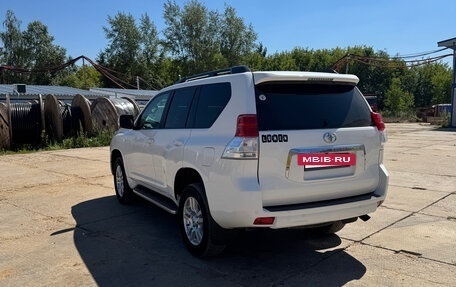 Toyota Land Cruiser Prado 150 рестайлинг 2, 2013 год, 3 300 000 рублей, 3 фотография
