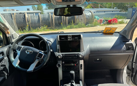 Toyota Land Cruiser Prado 150 рестайлинг 2, 2013 год, 3 300 000 рублей, 8 фотография