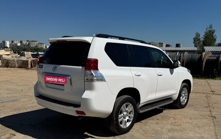 Toyota Land Cruiser Prado 150 рестайлинг 2, 2013 год, 3 300 000 рублей, 4 фотография