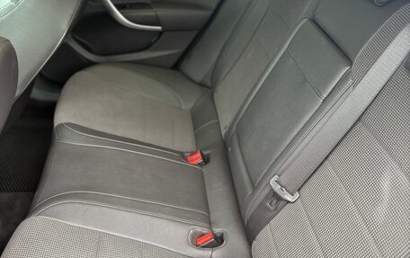 Opel Insignia II рестайлинг, 2011 год, 1 000 000 рублей, 21 фотография
