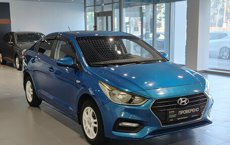 Hyundai Solaris II рестайлинг, 2017 год, 1 070 000 рублей, 3 фотография