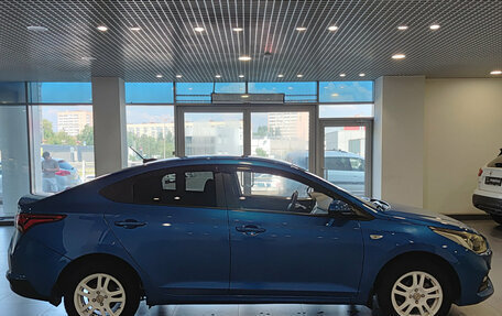 Hyundai Solaris II рестайлинг, 2017 год, 1 070 000 рублей, 4 фотография