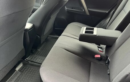 Toyota RAV4, 2015 год, 2 200 000 рублей, 8 фотография