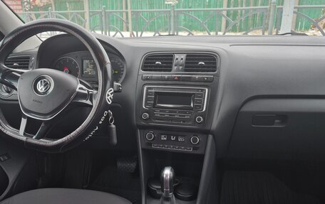 Volkswagen Polo VI (EU Market), 2017 год, 1 150 000 рублей, 5 фотография