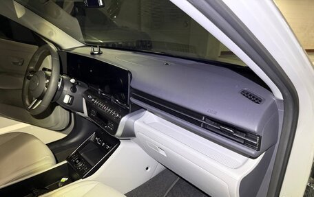 Hyundai Kona, 2023 год, 2 530 000 рублей, 30 фотография