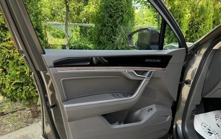 Volkswagen Touareg III, 2019 год, 5 100 000 рублей, 11 фотография