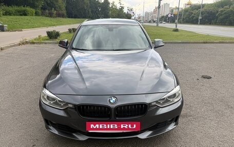 BMW 3 серия, 2015 год, 2 090 000 рублей, 7 фотография