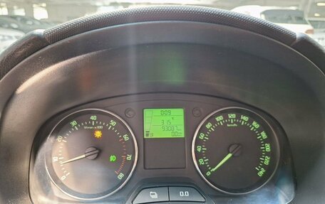 Skoda Fabia II, 2013 год, 670 000 рублей, 10 фотография