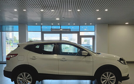 Nissan Qashqai, 2017 год, 1 720 000 рублей, 5 фотография