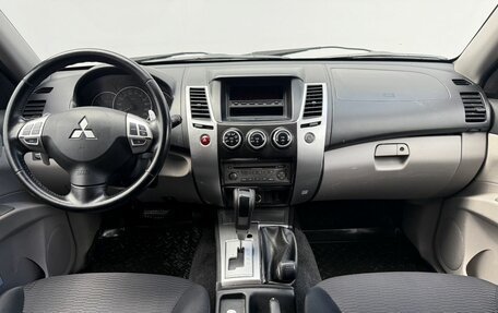 Mitsubishi Pajero Sport II рестайлинг, 2013 год, 1 770 000 рублей, 12 фотография