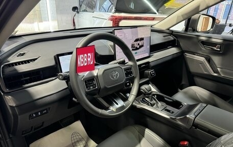Toyota RAV4, 2026 год, 4 150 000 рублей, 19 фотография