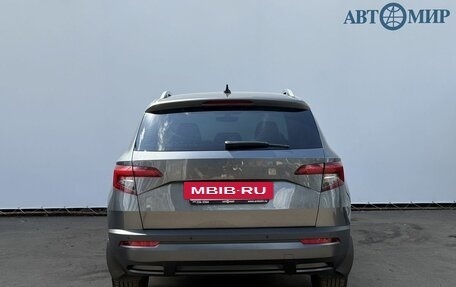 Skoda Karoq I, 2020 год, 2 600 000 рублей, 6 фотография