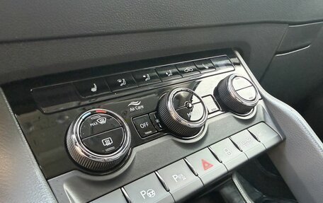 Skoda Karoq I, 2020 год, 2 600 000 рублей, 13 фотография