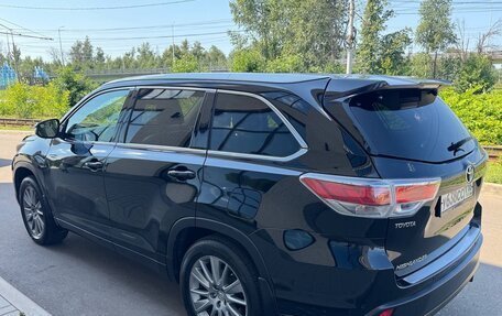 Toyota Highlander III, 2014 год, 2 400 000 рублей, 7 фотография