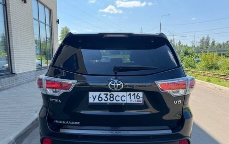 Toyota Highlander III, 2014 год, 2 400 000 рублей, 9 фотография
