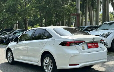 Toyota Corolla, 2022 год, 1 350 004 рублей, 6 фотография