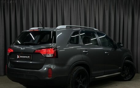 KIA Sorento II рестайлинг, 2013 год, 1 719 777 рублей, 2 фотография