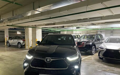 Toyota Highlander, 2026 год, 5 750 000 рублей, 1 фотография