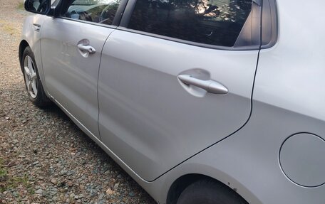 KIA Rio III рестайлинг, 2013 год, 620 000 рублей, 2 фотография