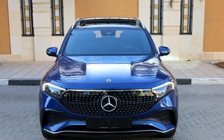 Mercedes-Benz EQB, 2025 год, 6 700 000 рублей, 5 фотография