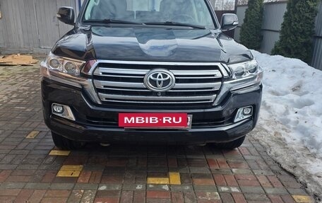 Toyota Land Cruiser 200, 2015 год, 4 500 000 рублей, 5 фотография