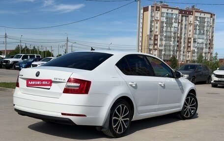 Skoda Octavia, 2018 год, 1 100 000 рублей, 4 фотография