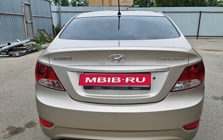 Hyundai Solaris II рестайлинг, 2011 год, 630 000 рублей, 33 фотография