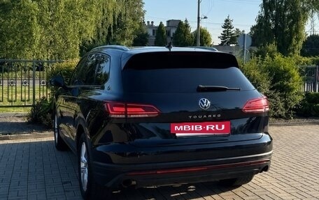 Volkswagen Touareg III, 2019 год, 4 840 000 рублей, 5 фотография