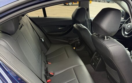 BMW 3 серия, 2015 год, 1 900 000 рублей, 10 фотография