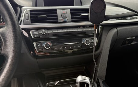 BMW 3 серия, 2015 год, 1 900 000 рублей, 12 фотография