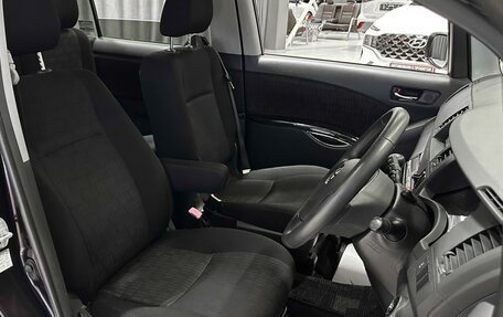 Toyota ISis I, 2012 год, 1 297 000 рублей, 17 фотография