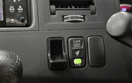 Toyota ISis I, 2012 год, 1 297 000 рублей, 25 фотография