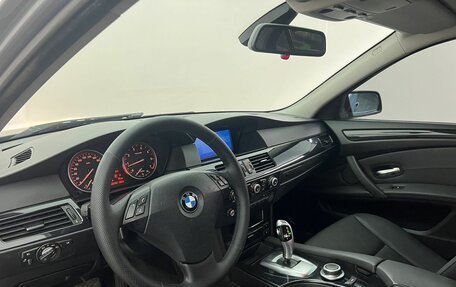 BMW 5 серия, 2008 год, 890 000 рублей, 11 фотография