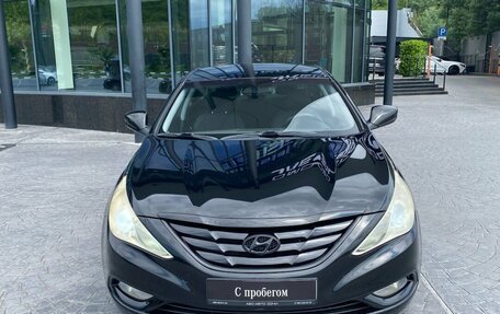 Hyundai Sonata VI, 2011 год, 949 000 рублей, 3 фотография