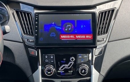 Hyundai Sonata VI, 2011 год, 949 000 рублей, 10 фотография