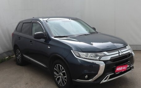 Mitsubishi Outlander III рестайлинг 3, 2020 год, 2 180 000 рублей, 3 фотография
