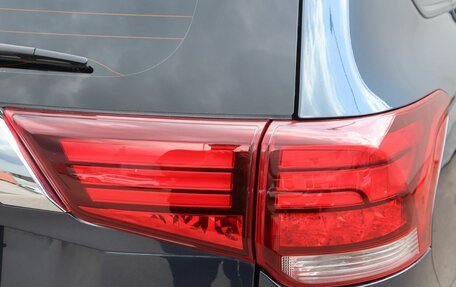 Mitsubishi Outlander III рестайлинг 3, 2020 год, 2 180 000 рублей, 24 фотография