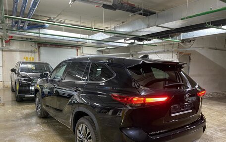 Toyota Highlander, 2026 год, 5 750 000 рублей, 4 фотография