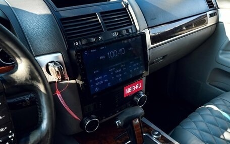 Volkswagen Touareg III, 2003 год, 675 000 рублей, 10 фотография