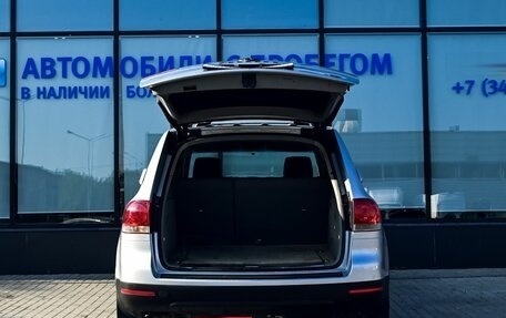 Volkswagen Touareg III, 2003 год, 675 000 рублей, 18 фотография