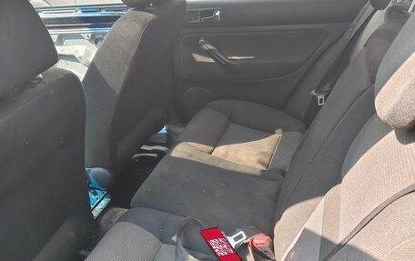 Volkswagen Golf IV, 2002 год, 170 000 рублей, 7 фотография