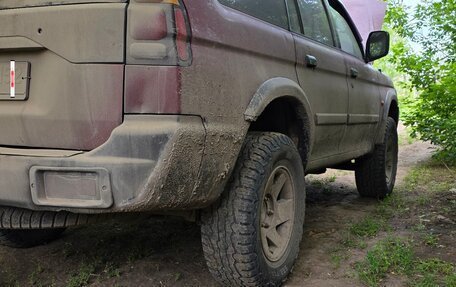 Mitsubishi Pajero Sport II рестайлинг, 2003 год, 450 000 рублей, 4 фотография