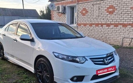 Honda Accord VIII рестайлинг, 2012 год, 1 590 000 рублей, 27 фотография