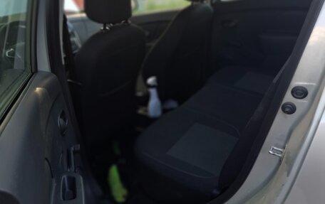 Renault Sandero II рестайлинг, 2019 год, 1 100 000 рублей, 3 фотография