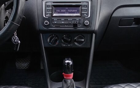 Volkswagen Polo VI (EU Market), 2013 год, 599 000 рублей, 21 фотография