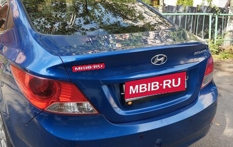Hyundai Solaris II рестайлинг, 2013 год, 700 000 рублей, 1 фотография